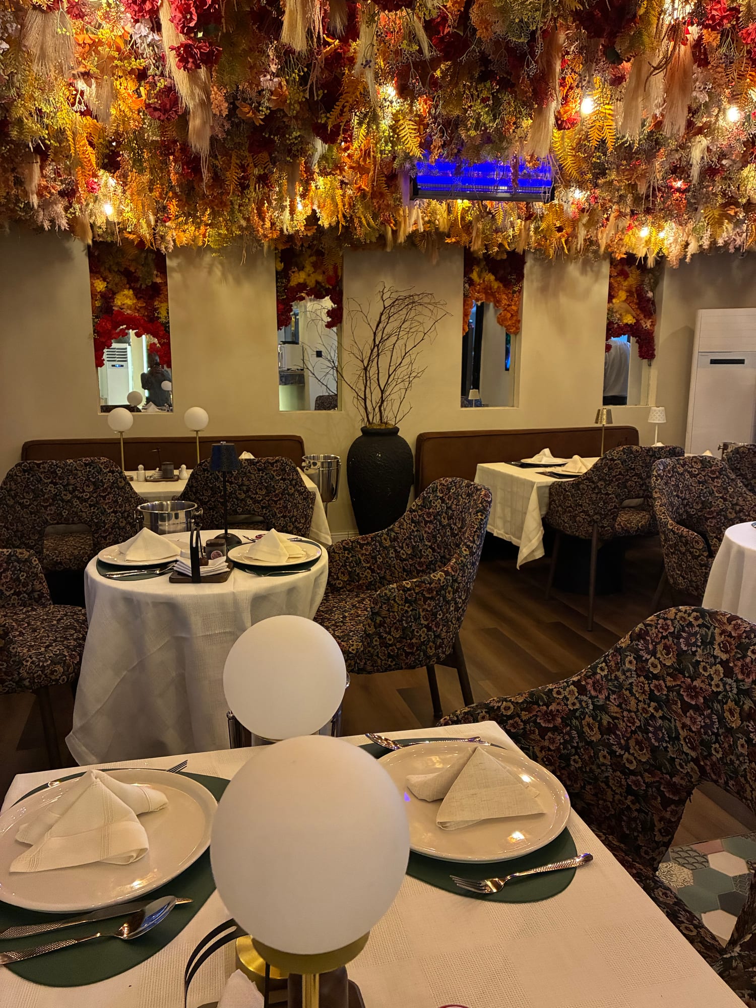Fine Dining Restaurant