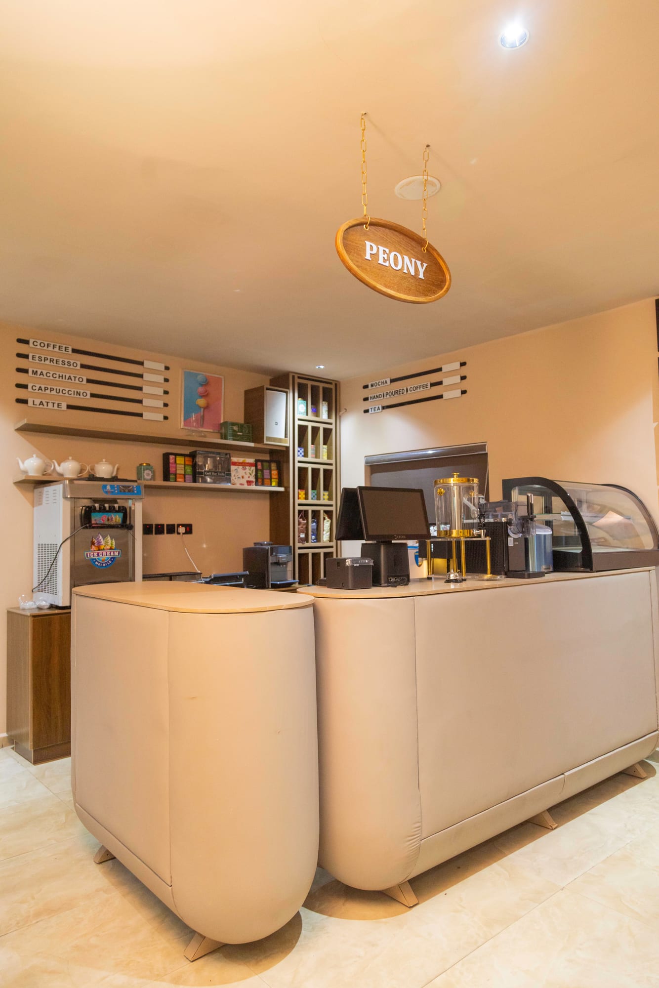 Peony Café Lounge